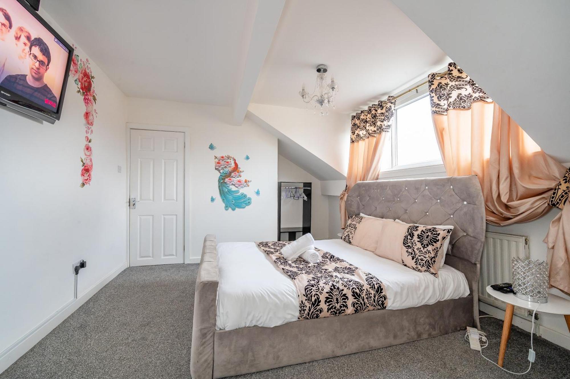*Ra60G* For Your Most Relaxed & Cosy Stay + Free Parking + Free Fast Wifi * Morley  Exterior photo